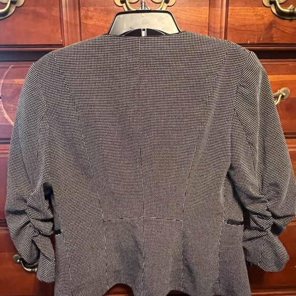 H&M black and white size 10 blazer - Picture 5 of 5